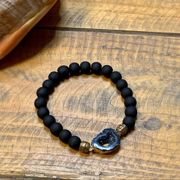 Black Onyx Druzy Agate Silicone Beaded Bracelet - Picture 9 of 9
